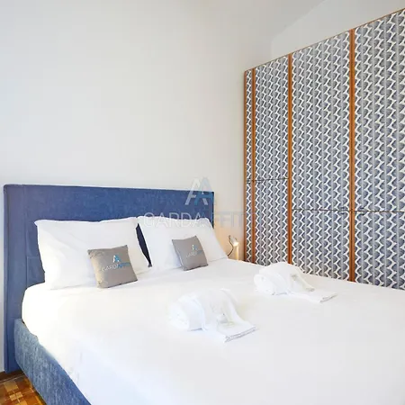 Bronzo - Relax Con Terrazza E Piscina A Apartament Sirmione